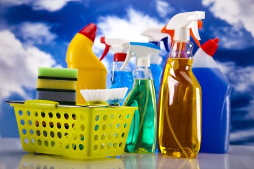 Risk assessment and worker protection in cleaning operations