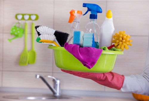 Professional end of tenancy cleaning in a Brixton rental property