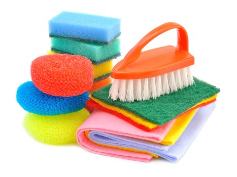 Safe manual handling and hygiene practices during deep cleaning